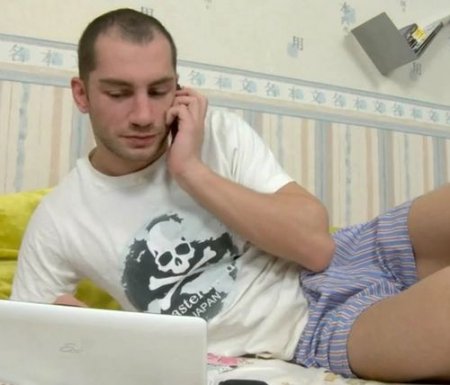 Искал себе подругу на вечер и нашёл девку для секса в Интернете